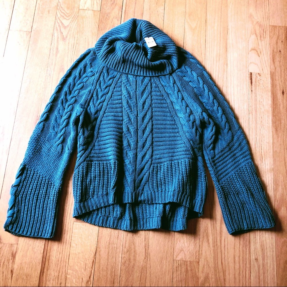 NWT Express Sweater